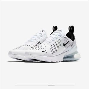 White Nike Air Max 270 ( used but still clean )